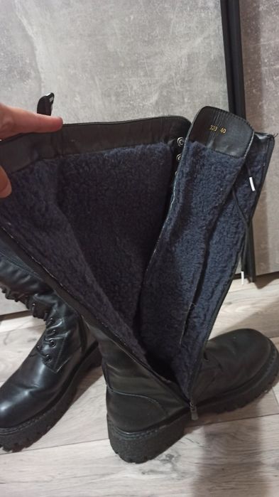 Зимові жіночі чоботи