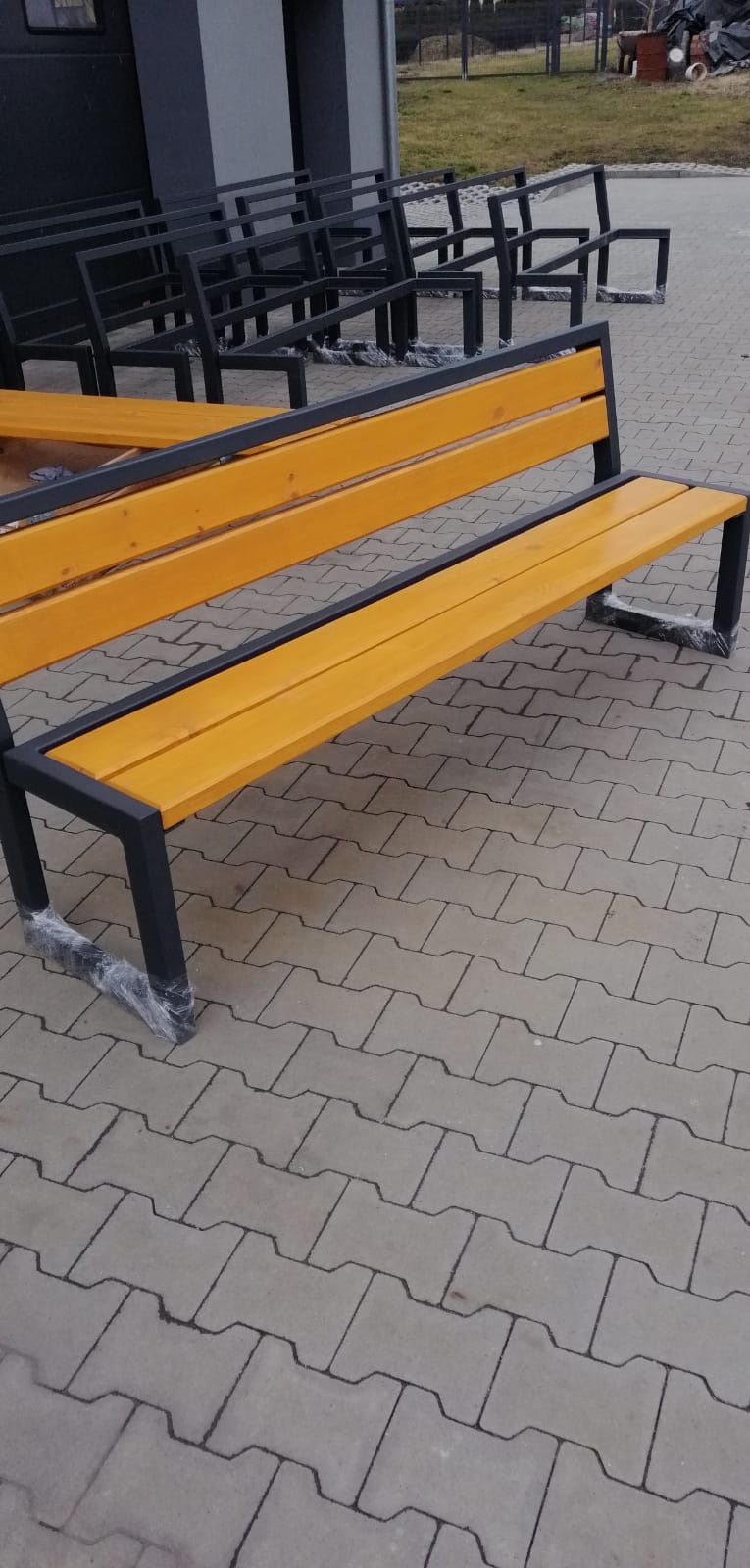 Meble ogrodowe ławka  cynkowna ogniowo