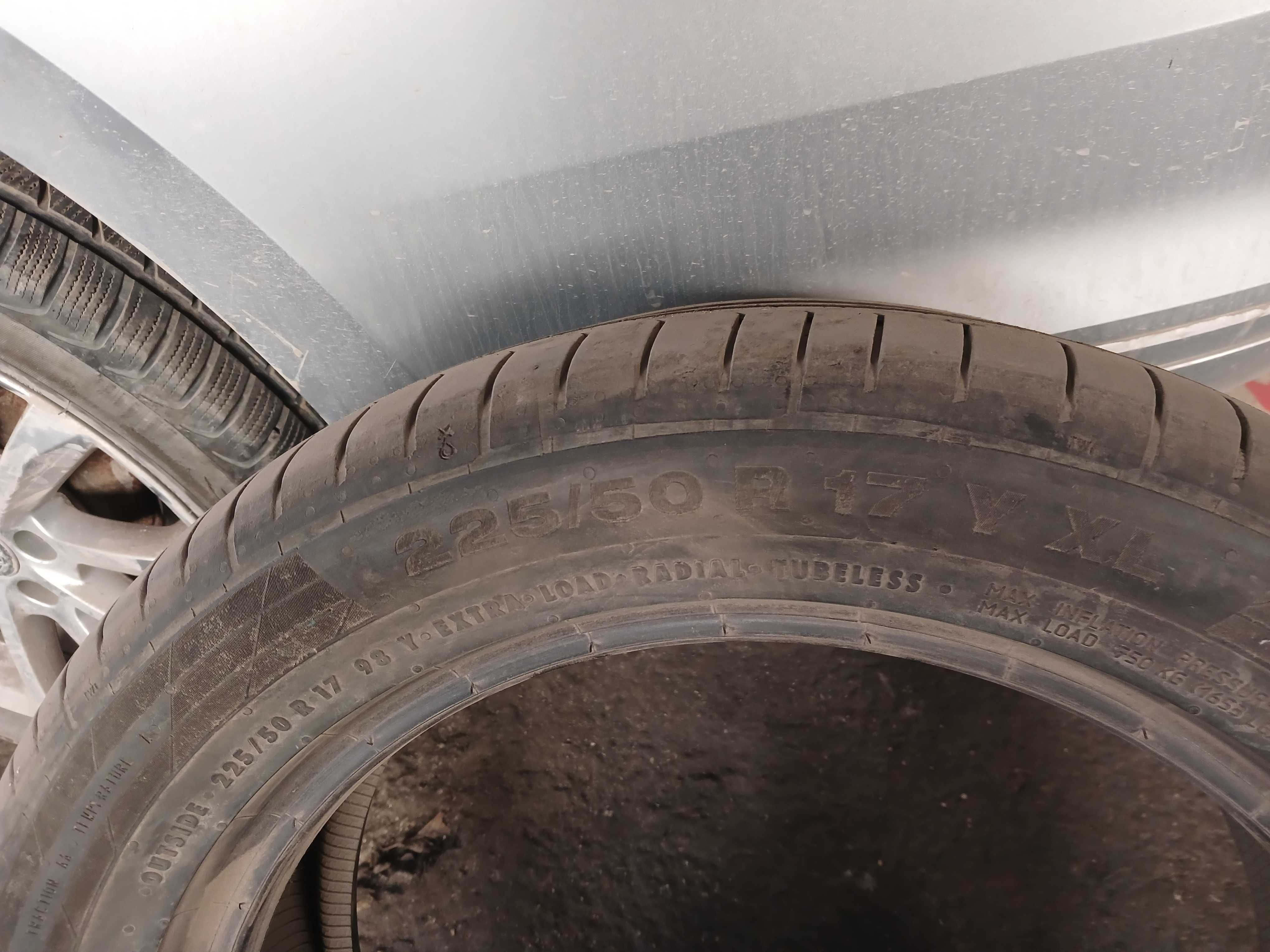 Літня гума 225 50 R17  Continental 1500 комплект