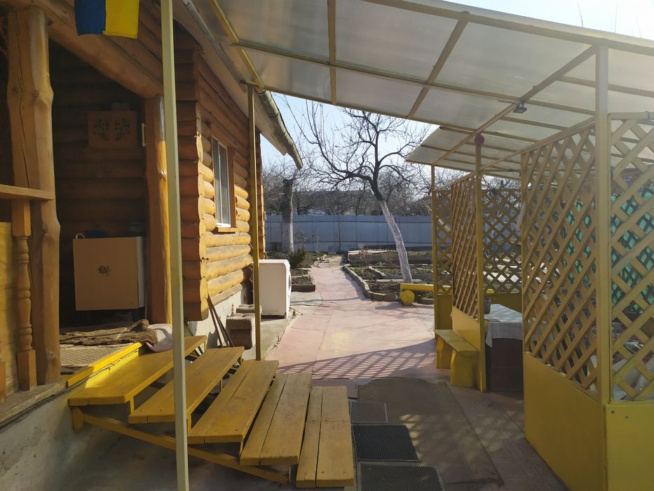 Продам небольшую усадьбу на Корбутовке!