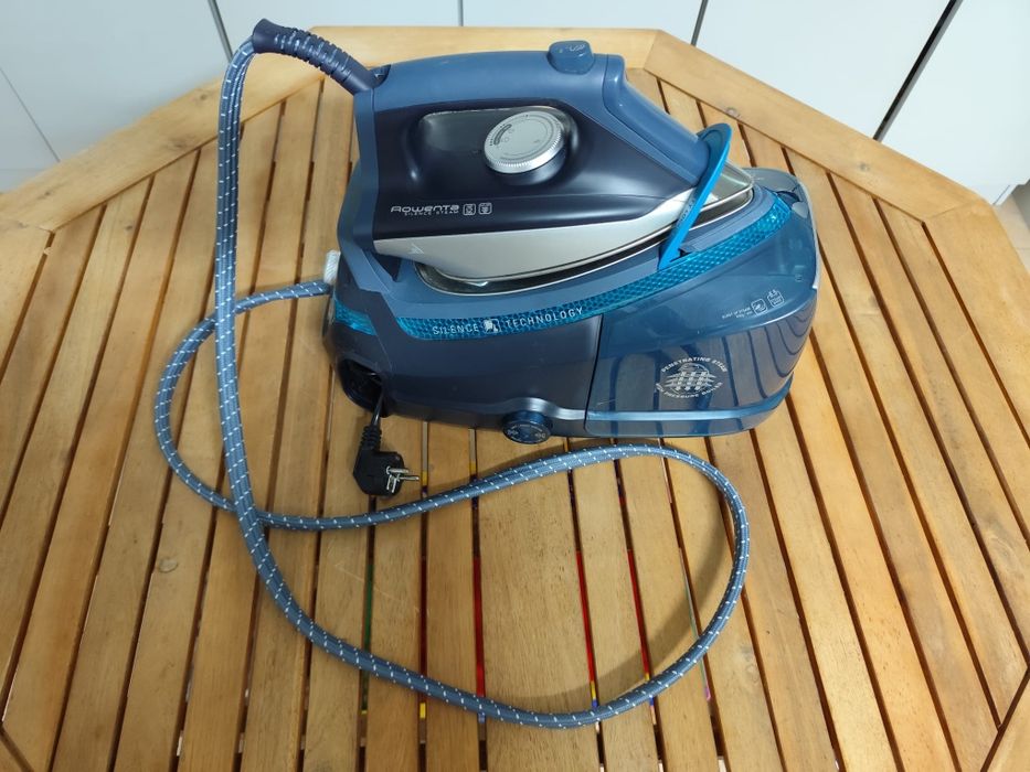 Ferro com caldeira Rowenta Silence Steam