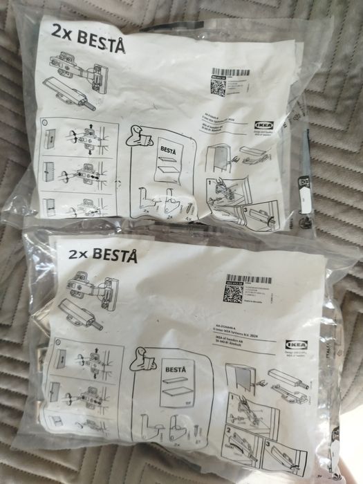 Bestå zawiasy z Ikea Besta