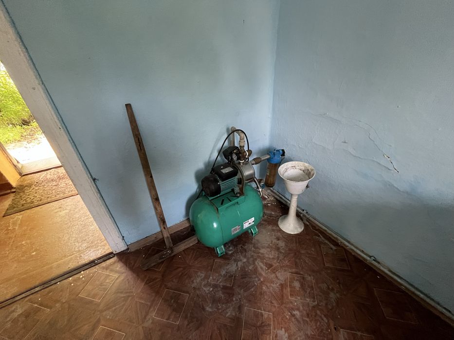 Продається будинок 100м.Крихівці.Комунікації.Центр.Школа.Садок.Місто