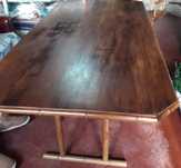 Mesa de madeira e 4 cadeiras