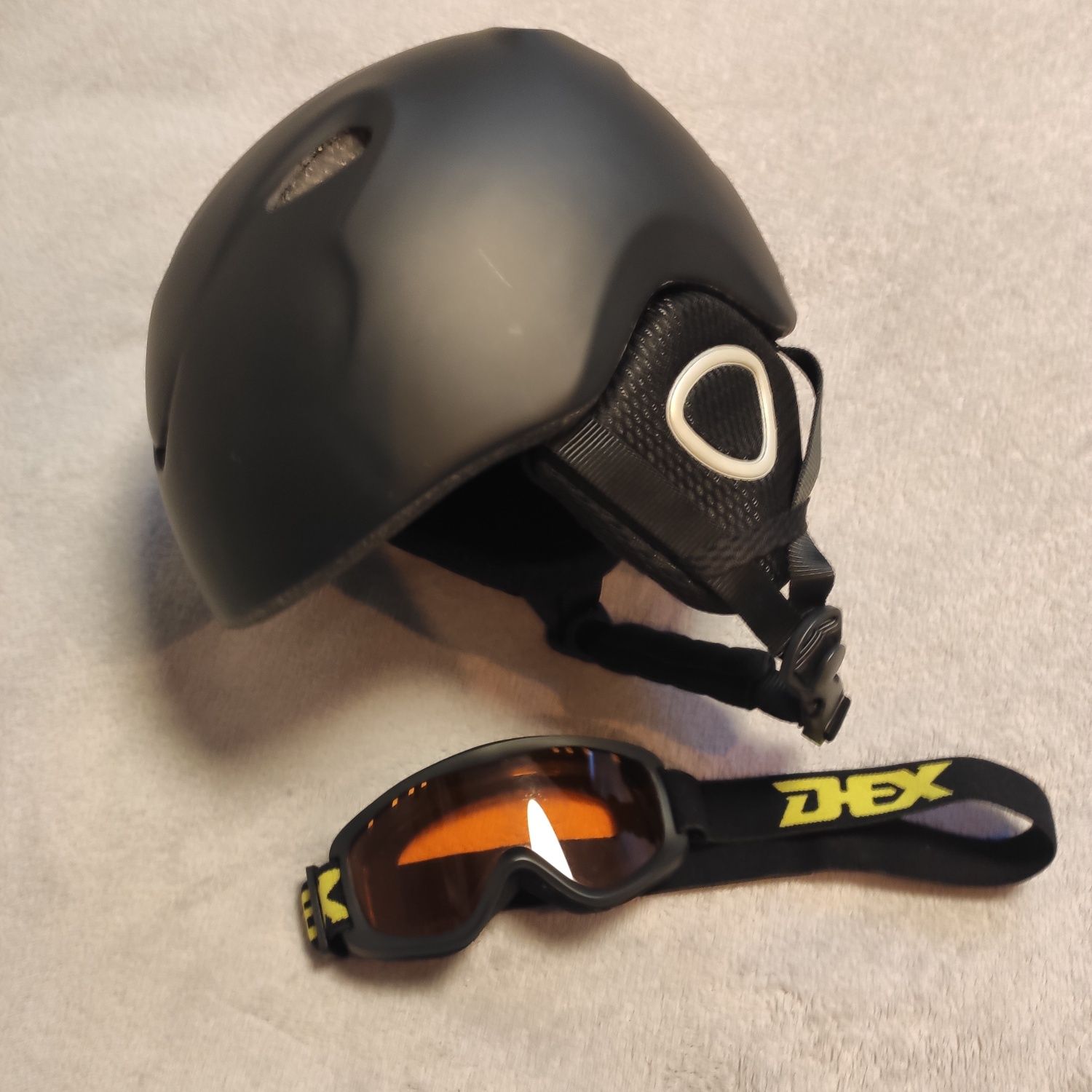 Czarny kask narciarski kayoba + gogle 49-52 cm