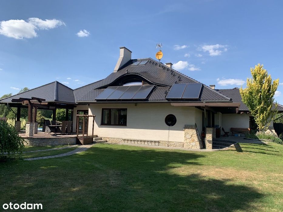 Luksusowy dom o pow 320m2 z ogrodem i basenem