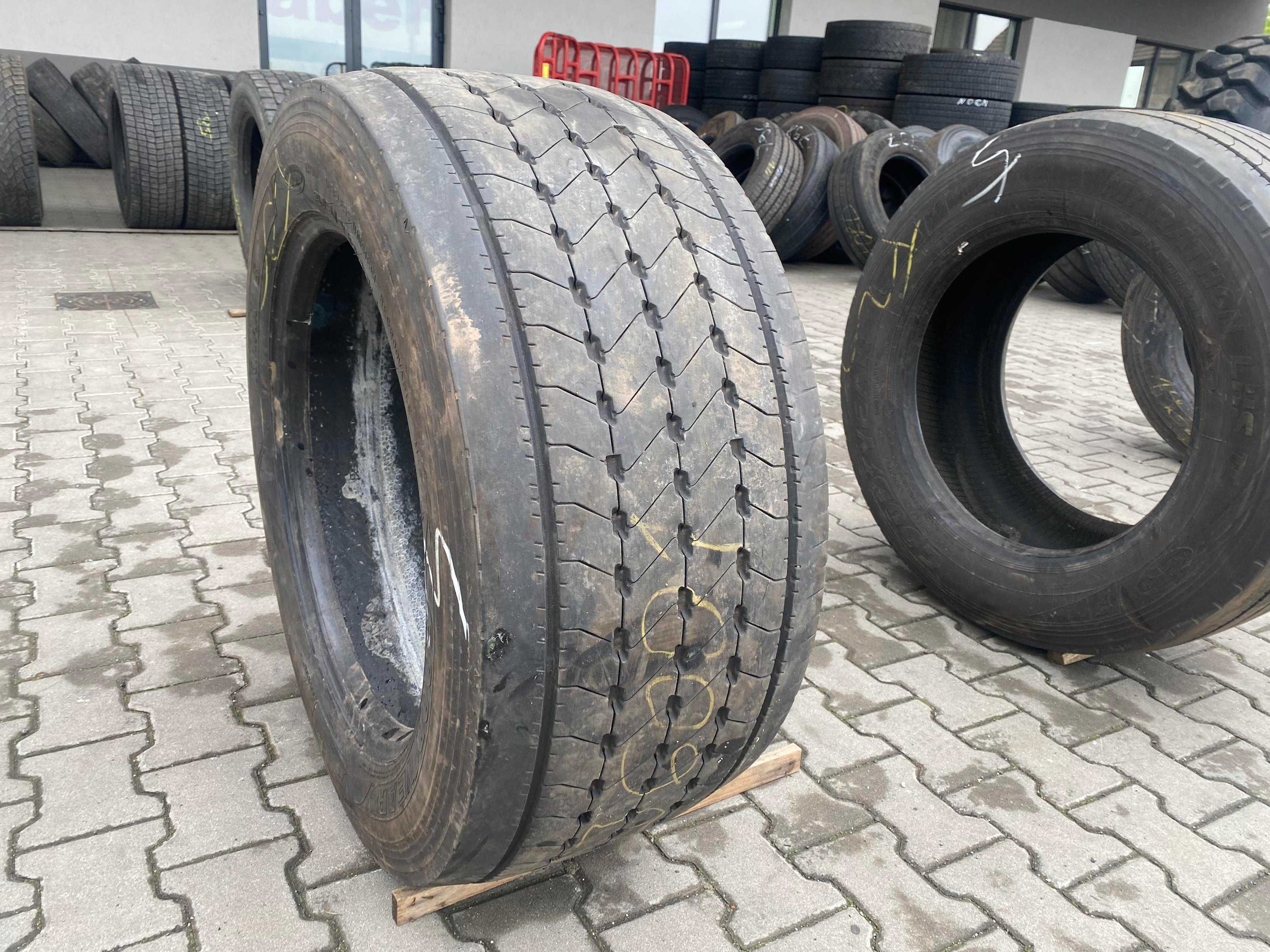 Opona 375/45R22.5 GOODYEAR KMAX S Przód 8-9mm