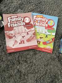 Книга та робочий зошит Family and friends 2