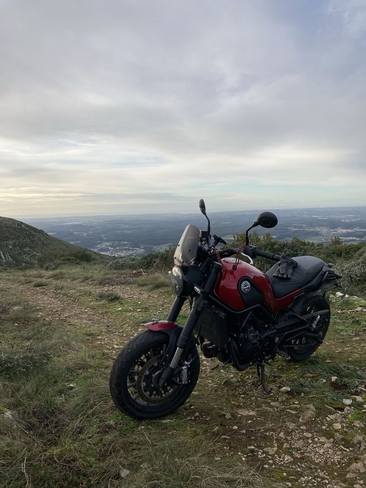 Benelli Leoncino 500