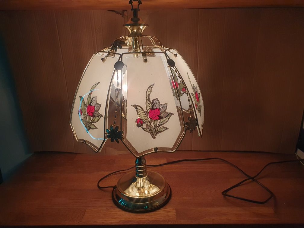 Lampa stojąca witrażowa