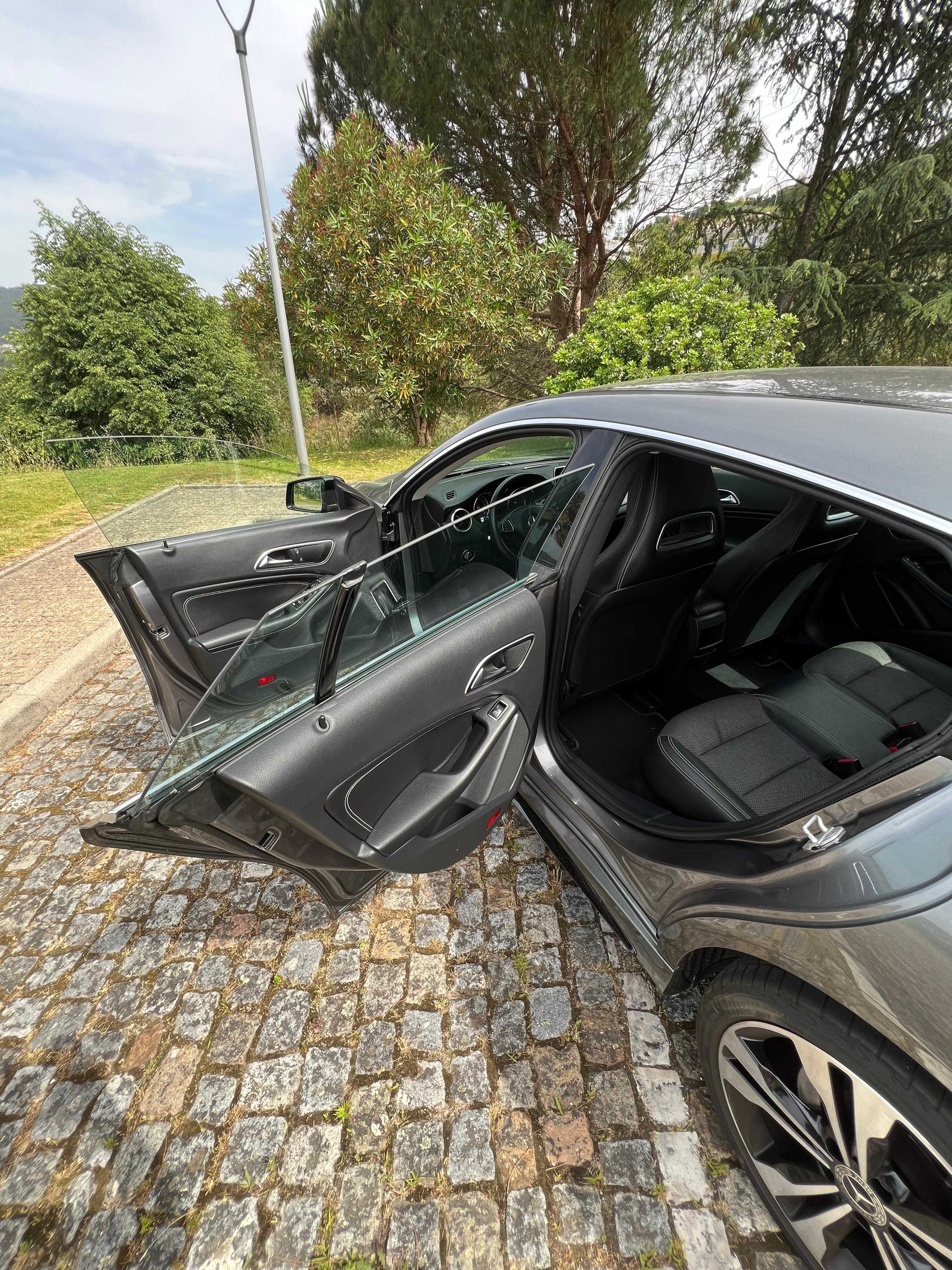 Mercedes-Benz CLA 180d