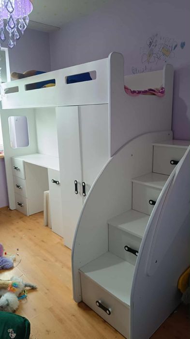 Sprzedam łóżko piętrowe