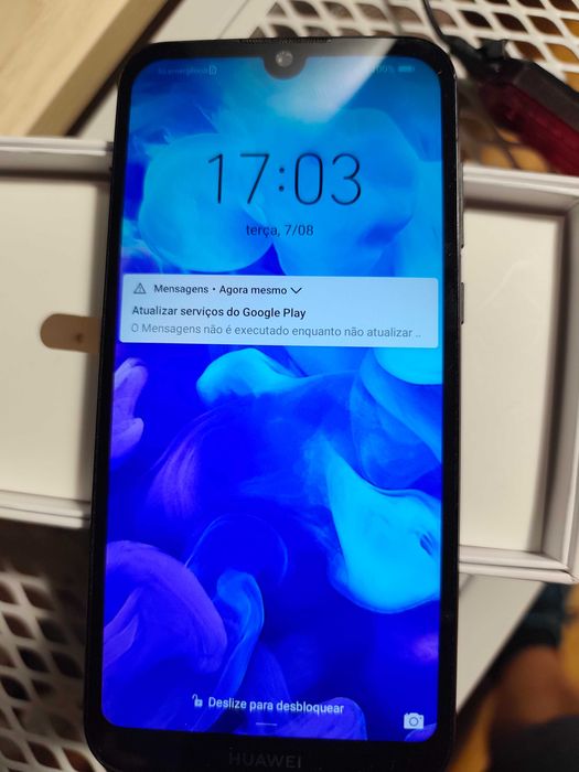 Telemóvel Huawei Y5 2019 em bom estado