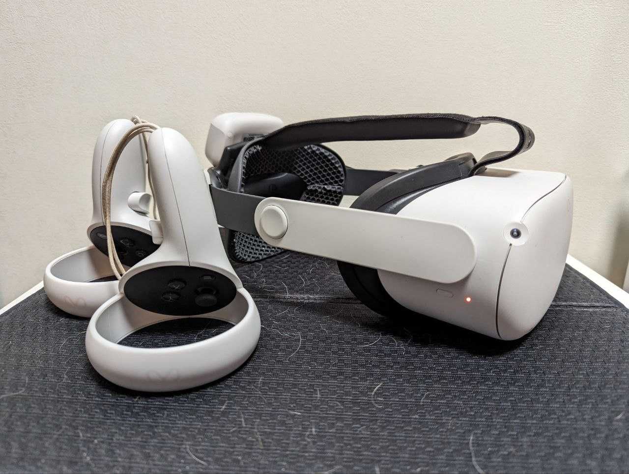 VR Oculus\Meta Quest 2 128GB + кріплення з дод. батареєю та кейс