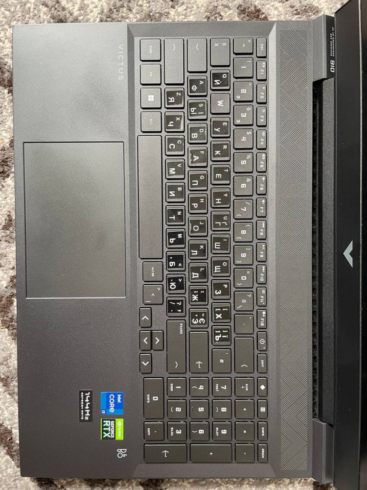 Victus HP ноутбук i7-11800h rtx ti 3050