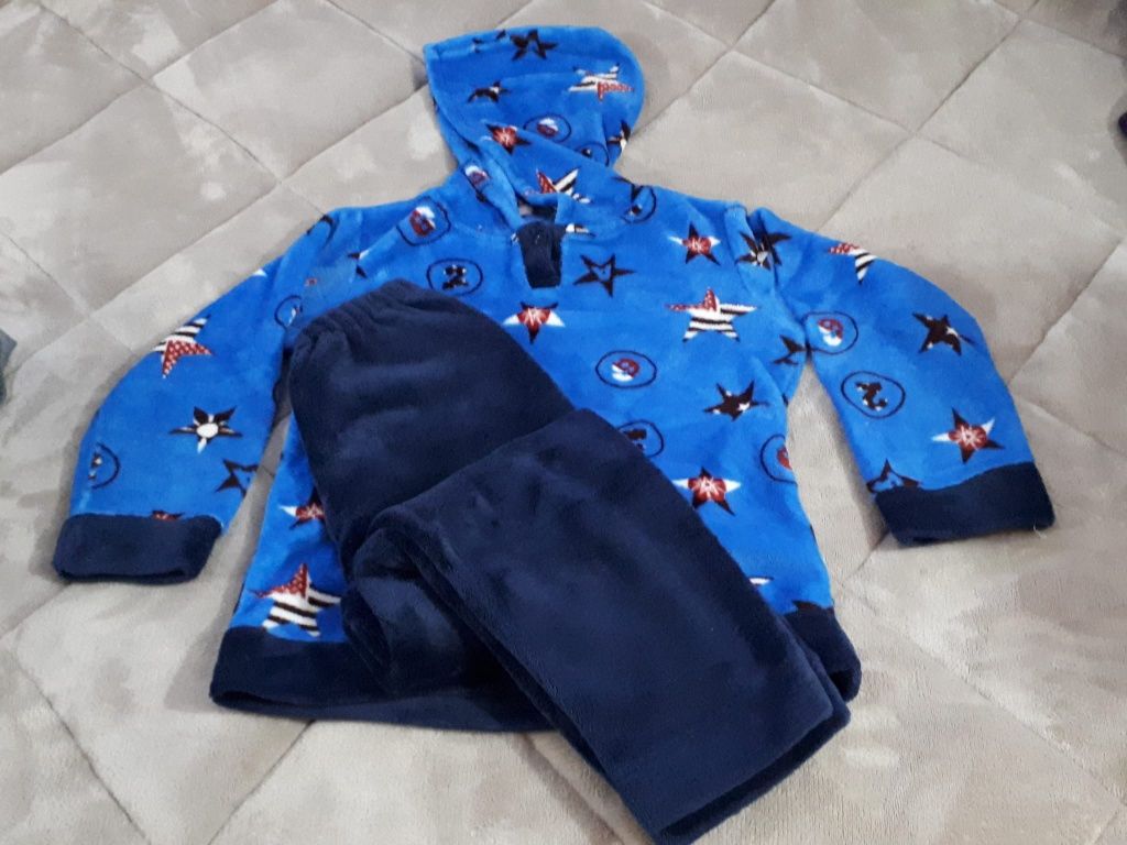 Vários - Pijamas de menino - Vendido