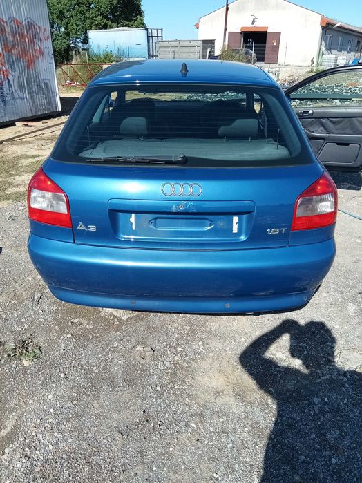 AUDI A3 8l lz5w zderzak tył tyl niebieski kompletny pdc tylny dokładka