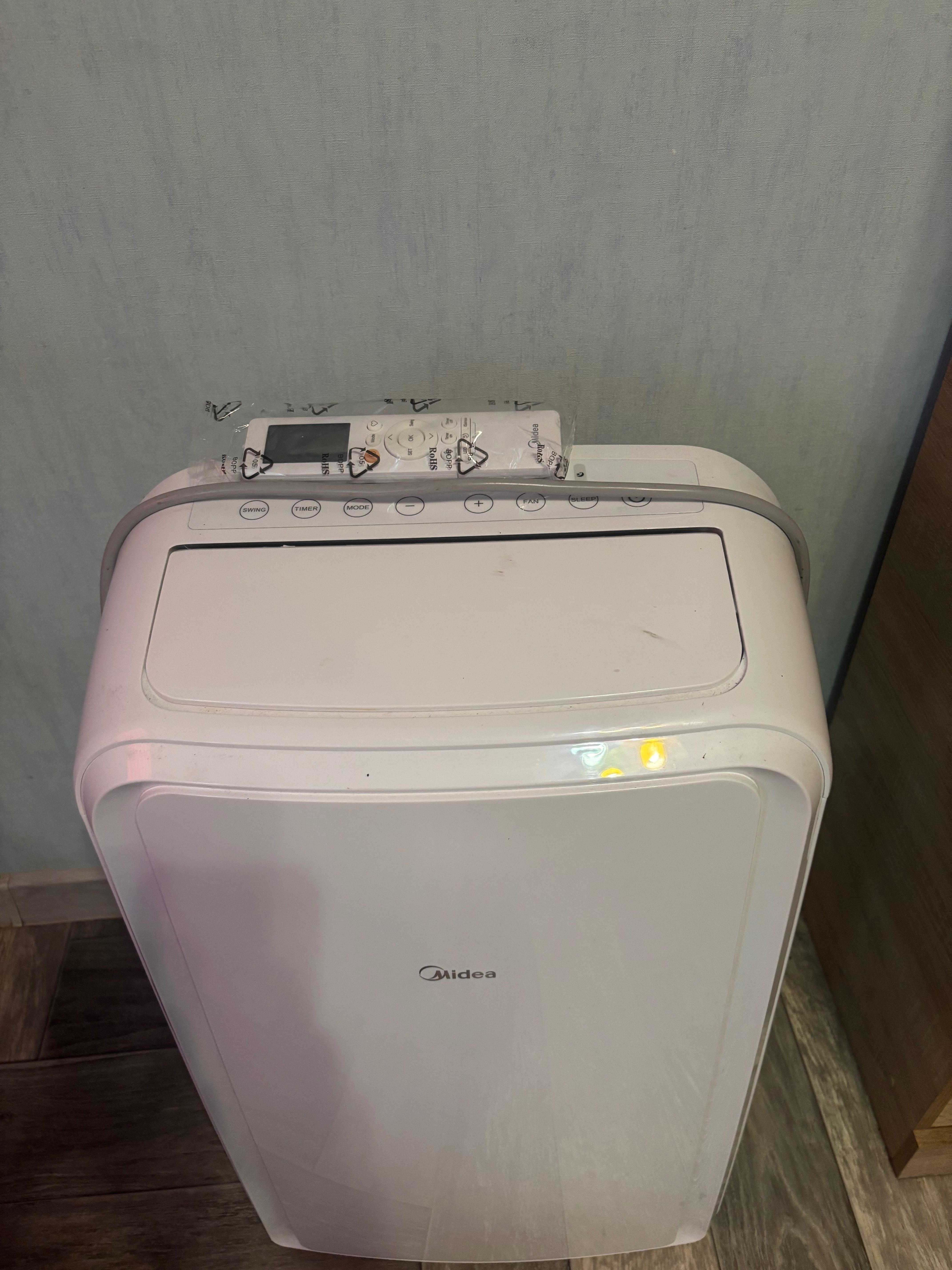Продам Мобільний кондиціонер Midea