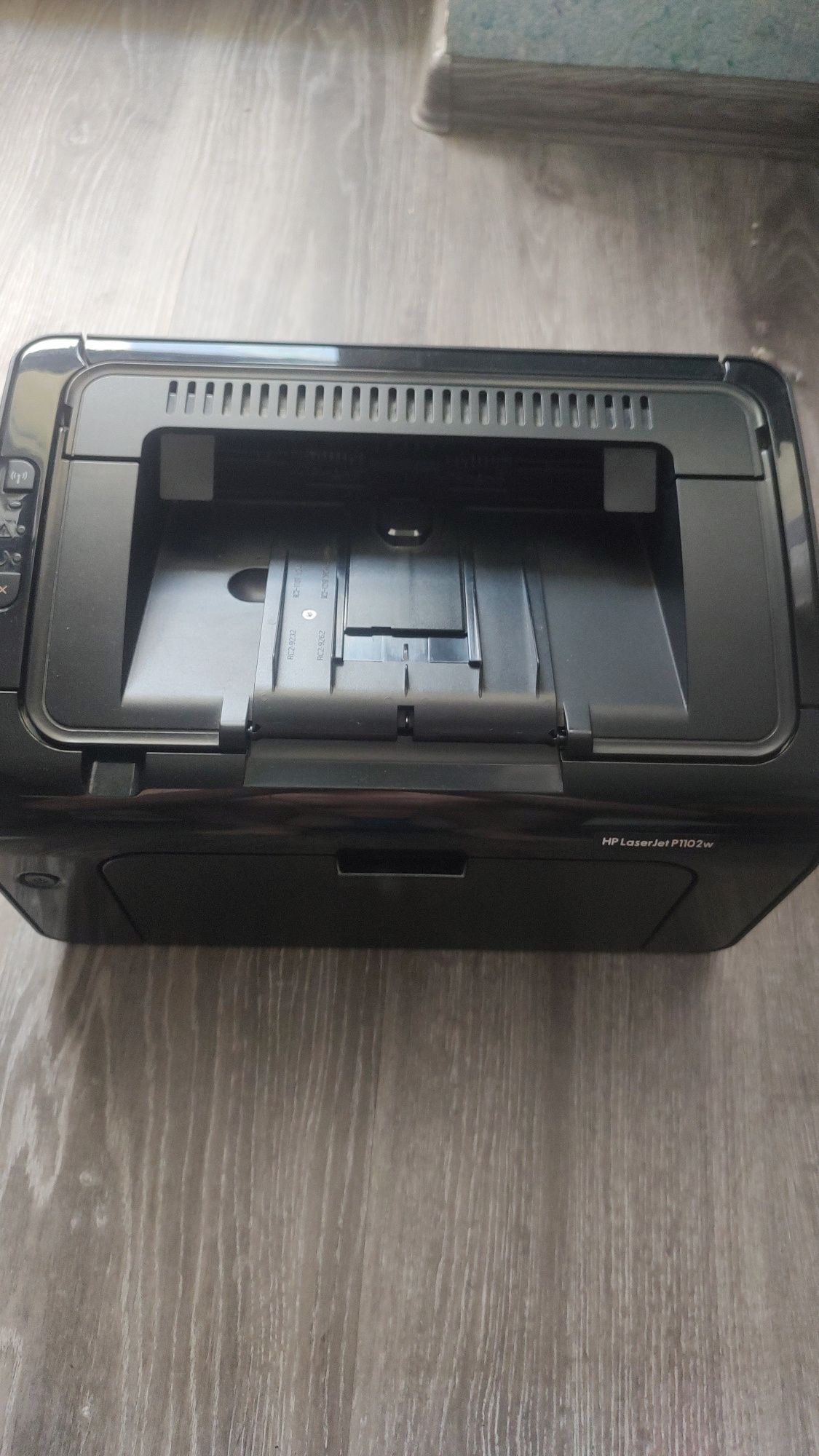 Принтер лазерний HP P1102w