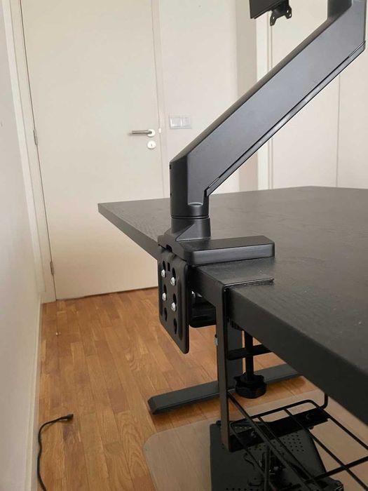 Suporte para Três Monitores Gembird MA-DA3-03