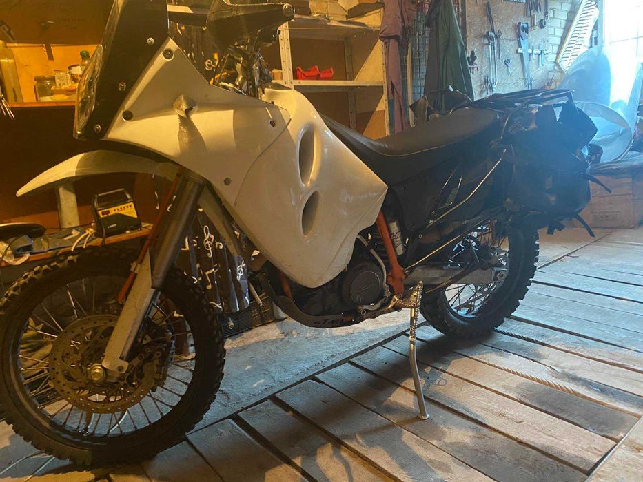 KTM 640 Adventure custom