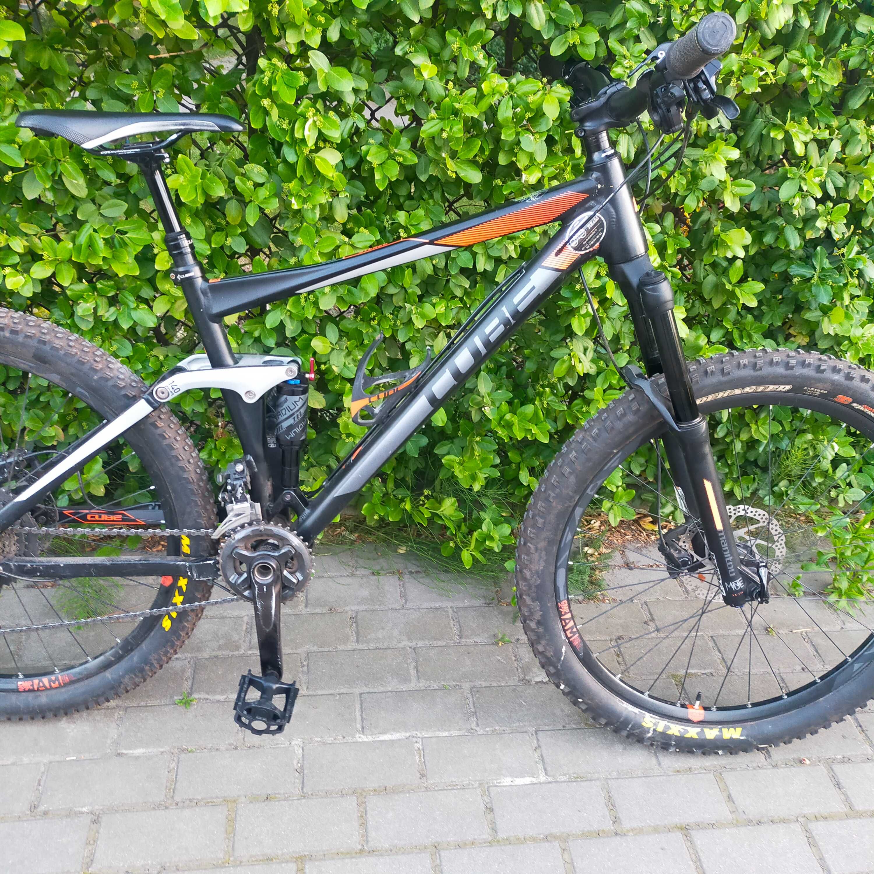 CUBE Stereo 140 HPA Pro 27.5 Full MTB Canyon Scott Specialized