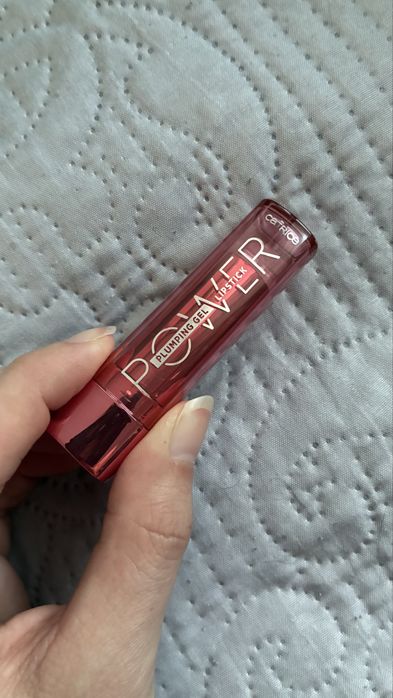 Catrice plumping gel lipstick 04 pomegrante flower nowa