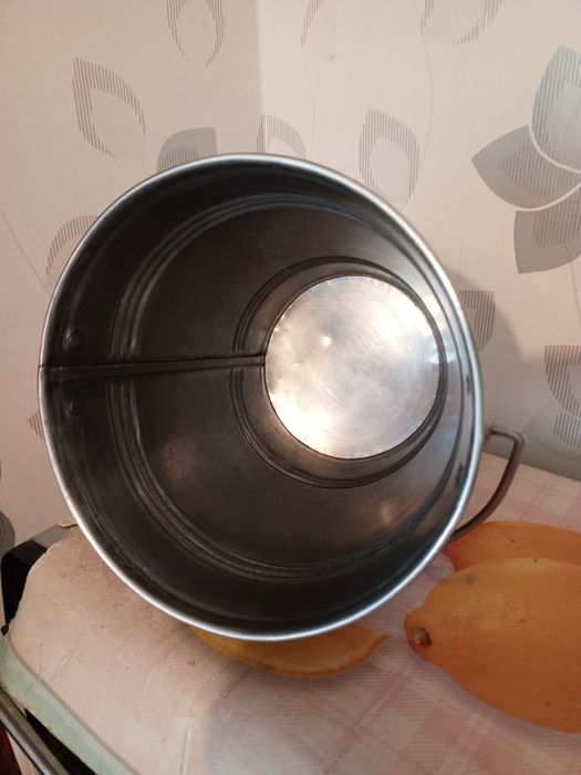 Ведро из нержавеющей стали,ручная работа 7 литров.