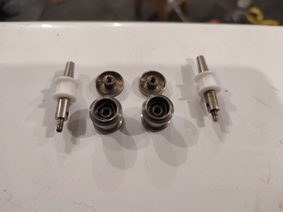 Катушечный магнитофон Ростов МК-112С (27 катушки и 710 стеклоферрит)