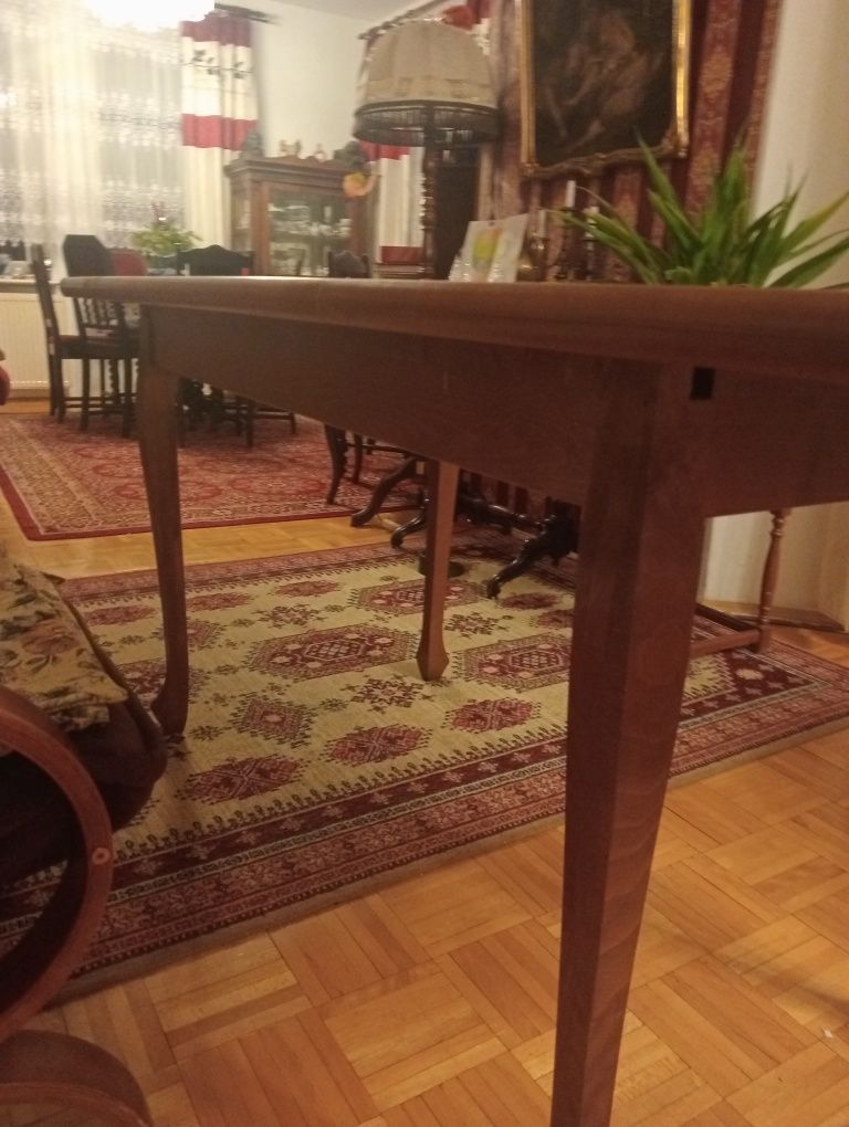 Stół drewniany rozkładany