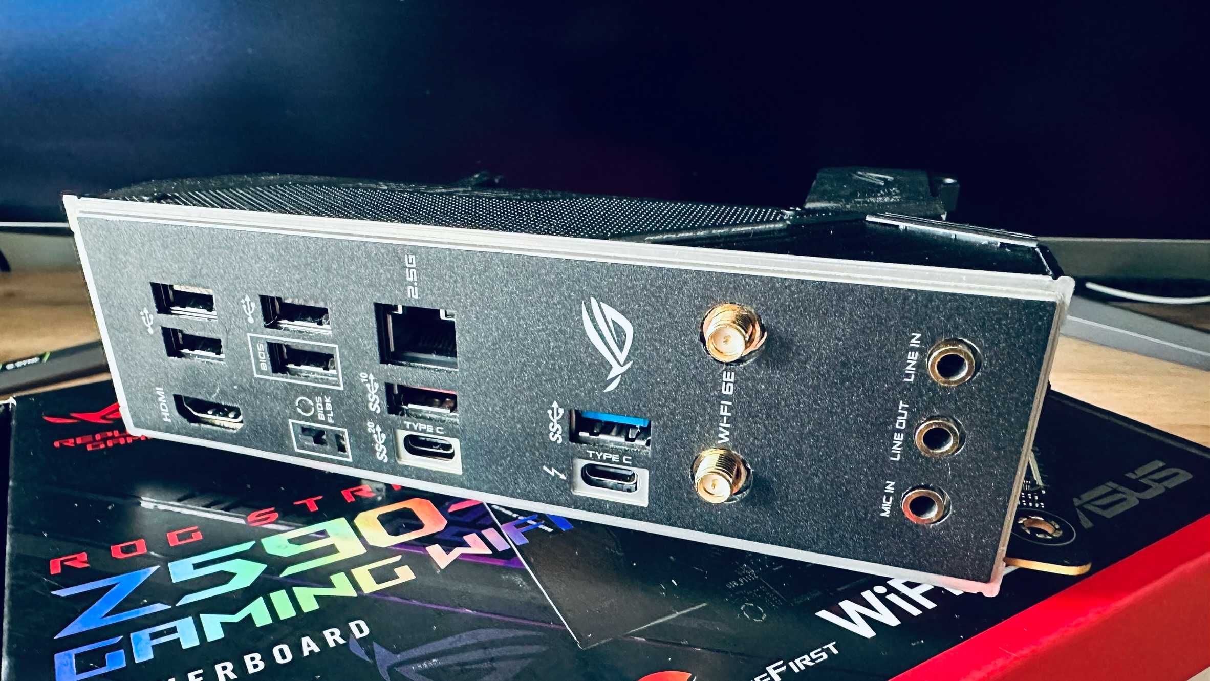 ASUS ROG STRIX Z590-I GAMING Wi-Fi 6E 2,5 GbE płyta główna mini-ITX
