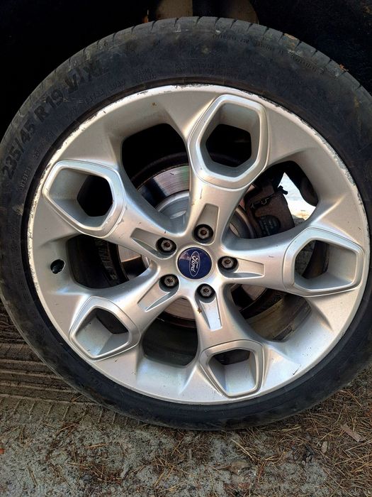 Машина FORD KUGA 2011