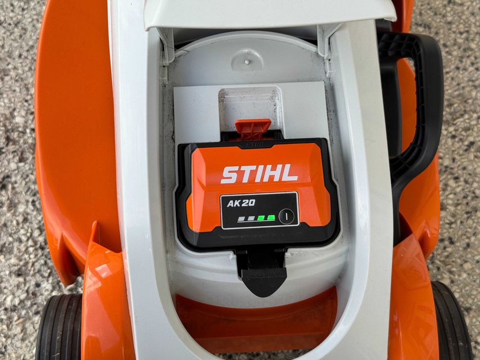 Kosiarka akumulatorowa Stihl RMA 239 C +bateria, NOWA ładowarka