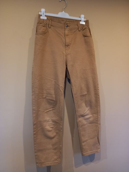 Jasnobrązowe spodnie damskie