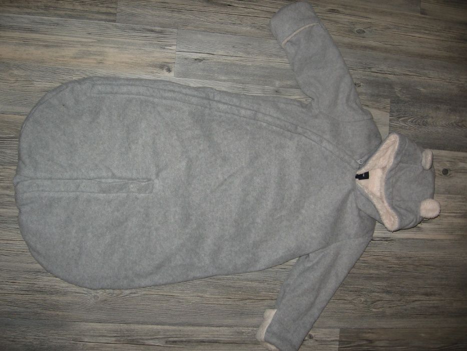 Демисезонный комбинезон трансформер Gap