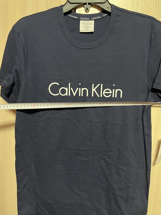 Calvin Klein t-shirt r S granatowa koszulka z napisem dość luźna