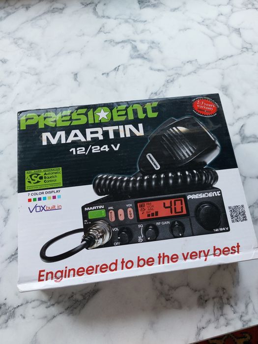 Нова Сі-Бі Радіостанція President MARTIN 12/24V TXPR218AM/FM,