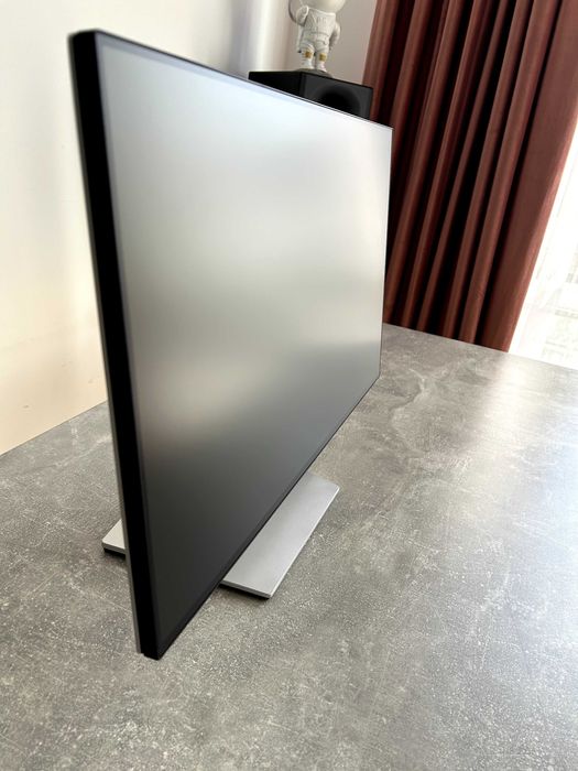 Монітор Dell u2422h UltraSharp