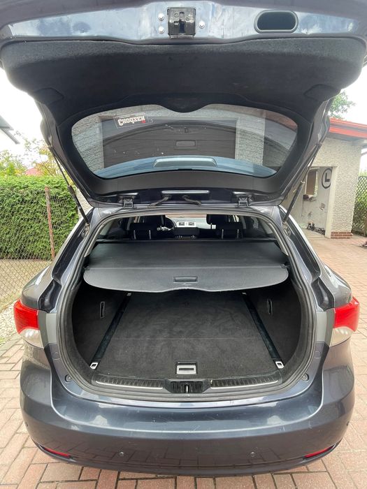 Toyota Avensis 2.0 D-4D Premium