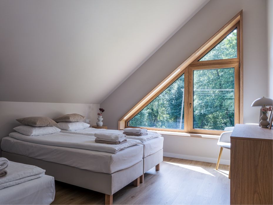 Domek z jacuzzi,  basen 30 stopni, 16 osob, sauna bilard, roztocze