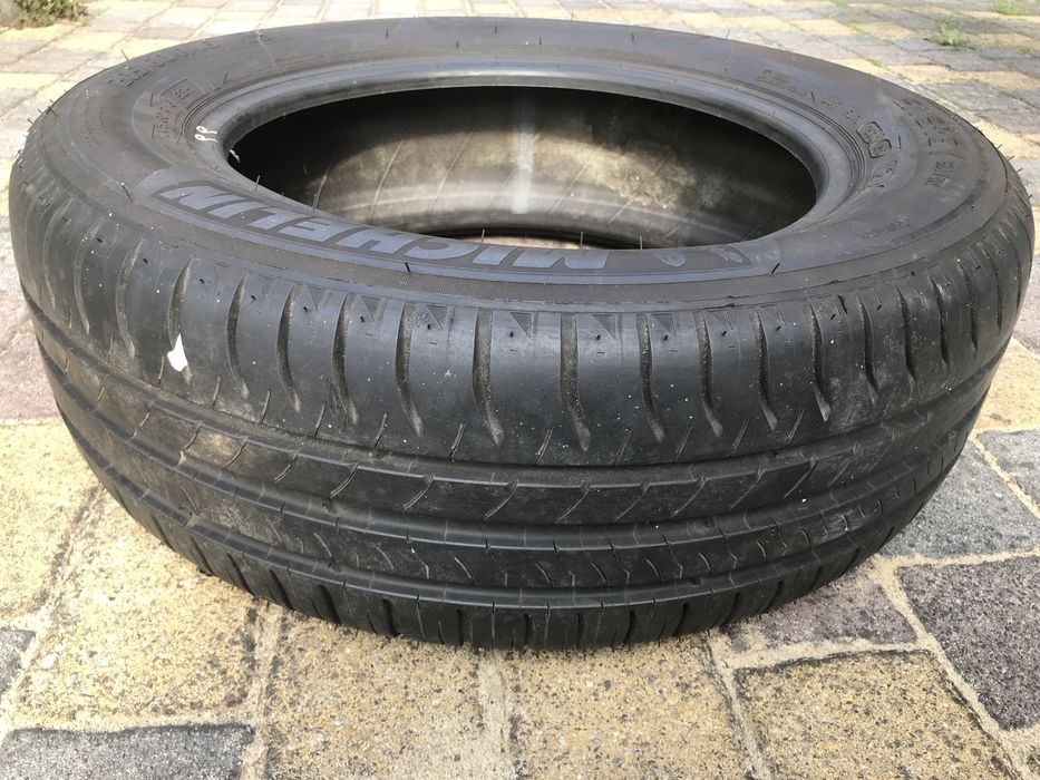 Opona letnia Michelin 205/60 R16