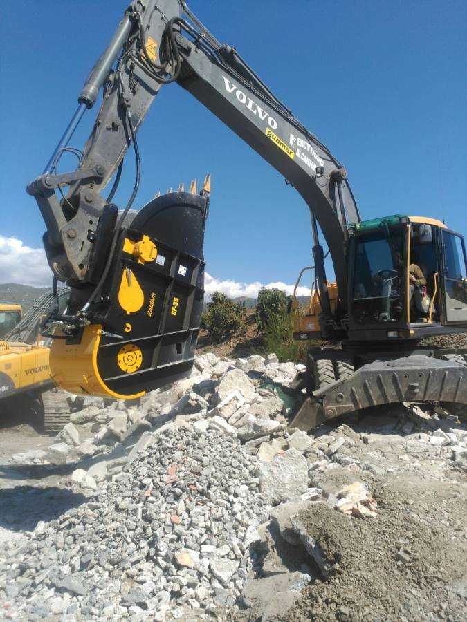 Łyżka krusząca ITALDEM GF-35 do koparki 20-28 ton