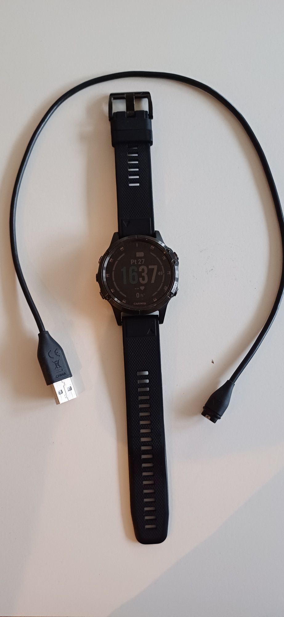 Smartwatch Garmin Fenix 5 Plus Sapphire Titanium