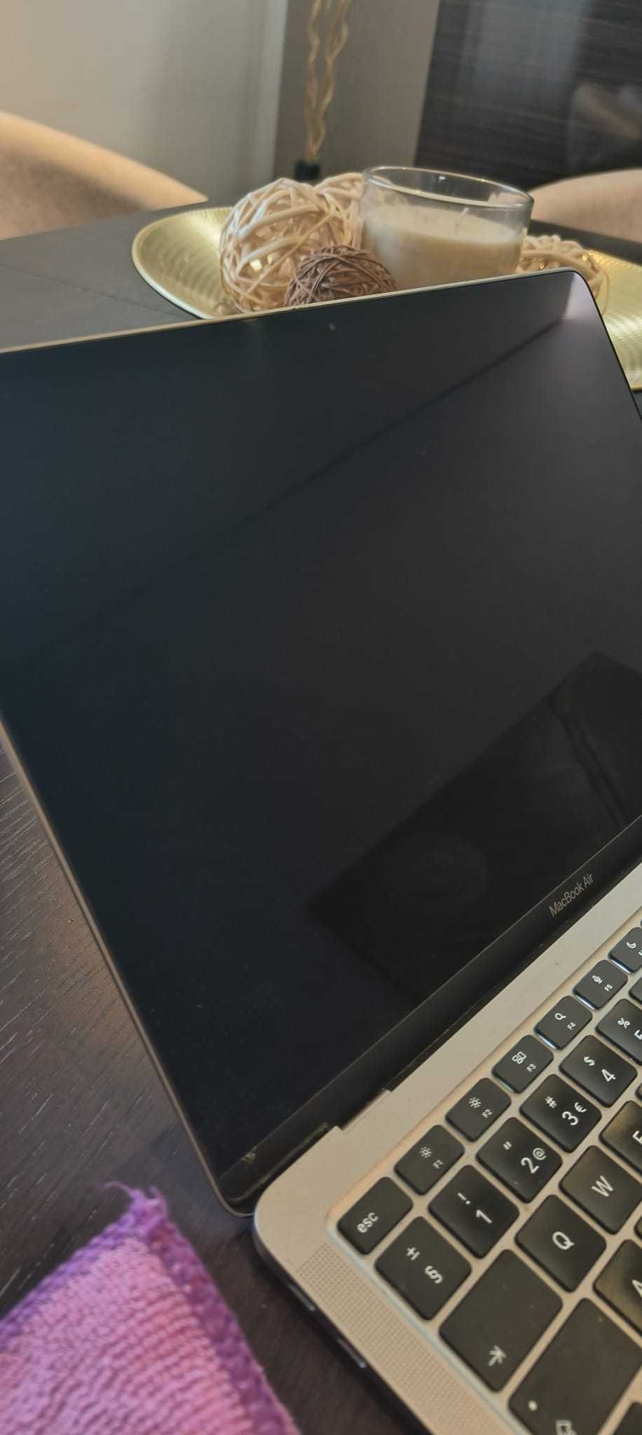MacBook Air M1 13' 2020