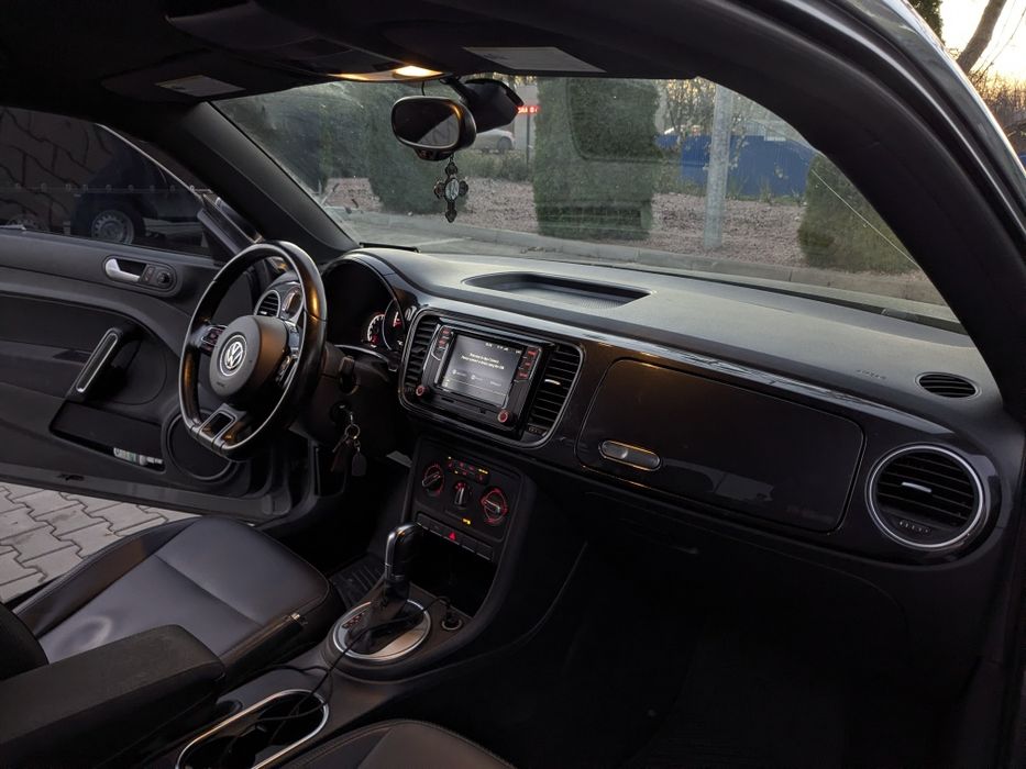 Volkswagen Beetle 2015