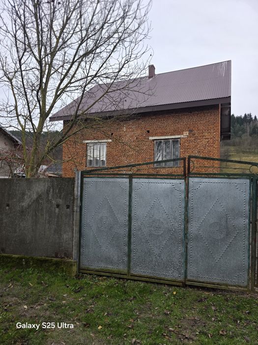 Продам будинок мансадного типу,літня кухня, в мальовничому місці!го