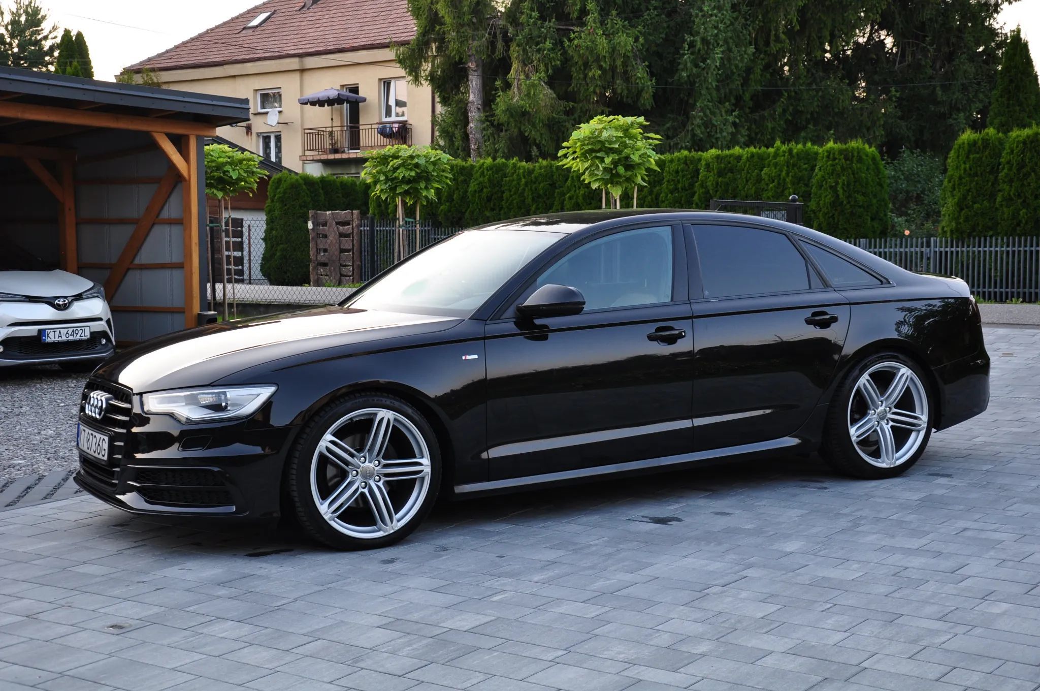 Audi A6 3.0 TDI 3x S-line, sedan, 20 cali, półskory, xenon, nowe opony PRYWATN
