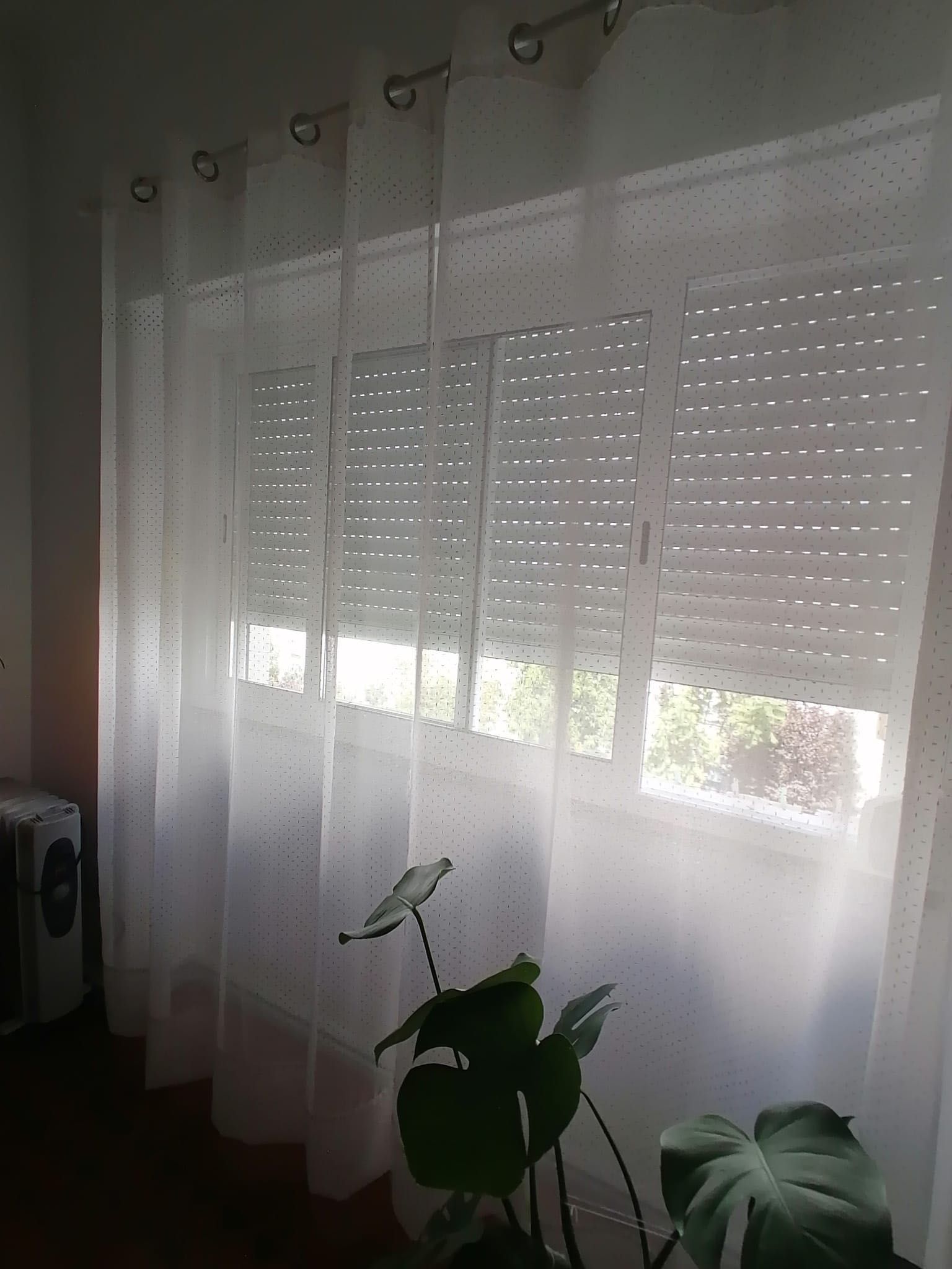 Cortinados Branco e Dourado - Hôma