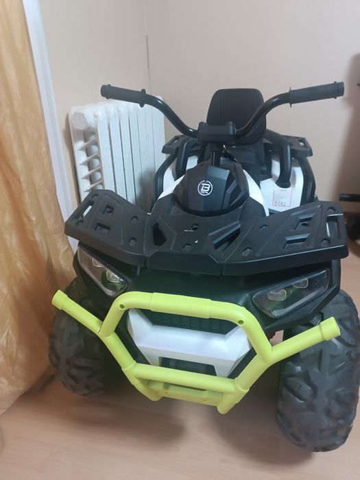 Детский электроквадроцикл