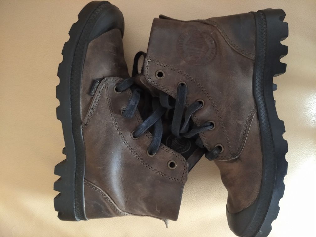 Buty damskie PALLADIUM